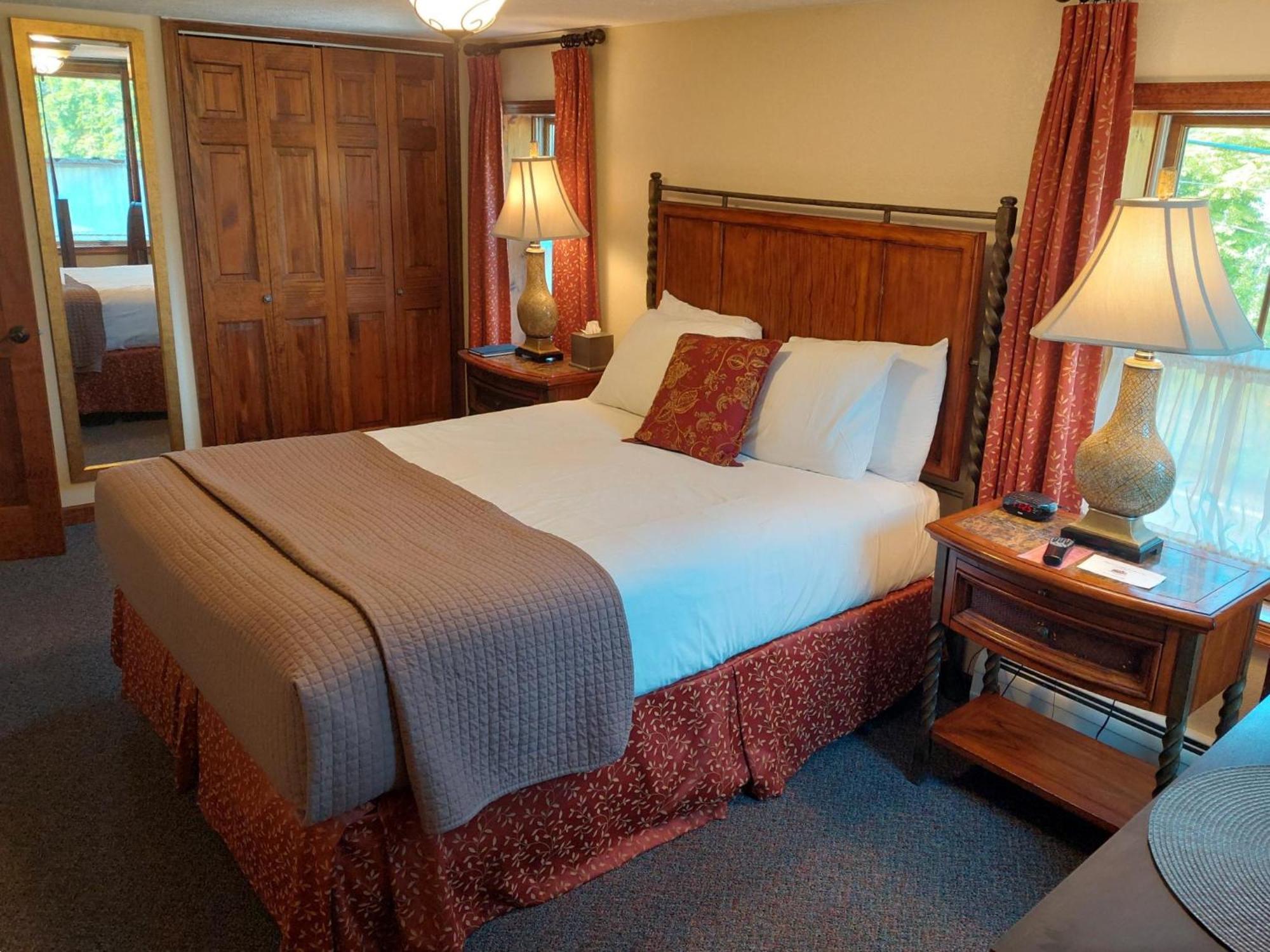 Woodfield Manor - A Sundance Vacations Property Cresco Eksteriør billede