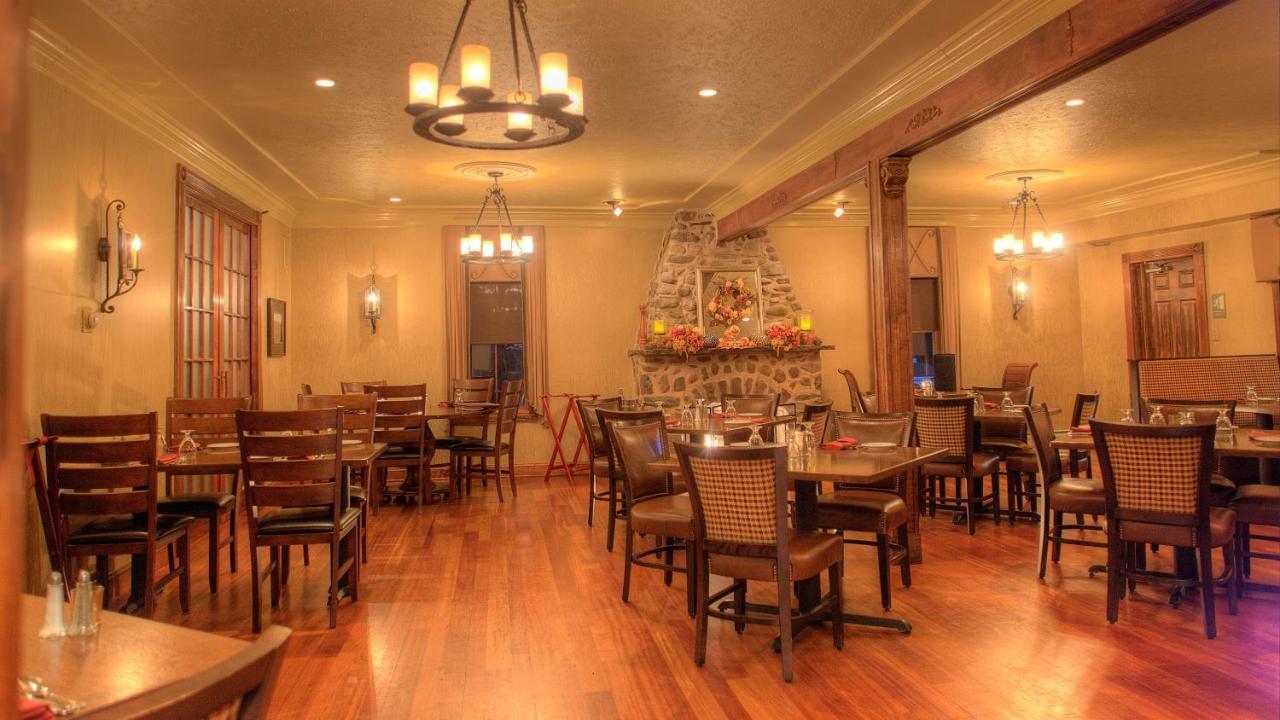 Woodfield Manor - A Sundance Vacations Property Cresco Eksteriør billede